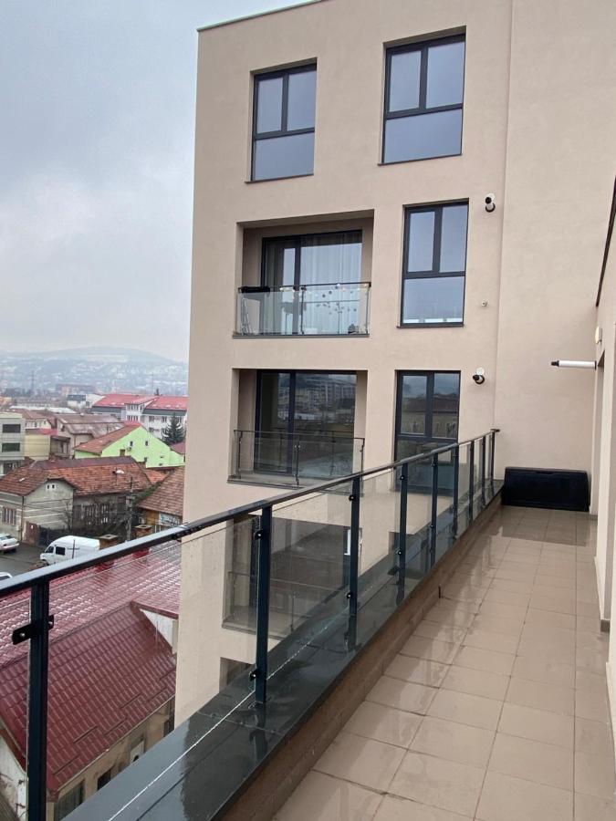 Helga'S Place Premium 1 Bedroom Condo Cluj-Napoca Exterior photo